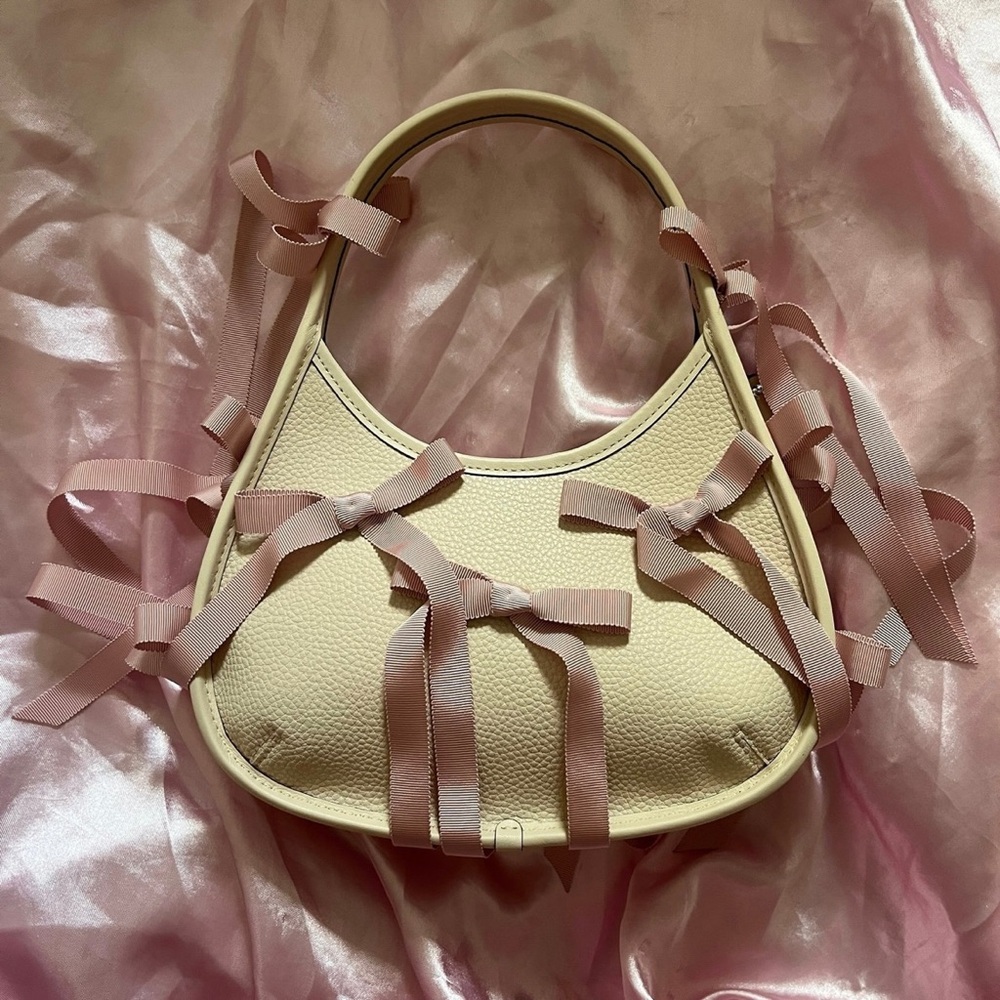 NEW! Coach Coachtopia bows all over pink cream ergo bag purse ribbons coquette